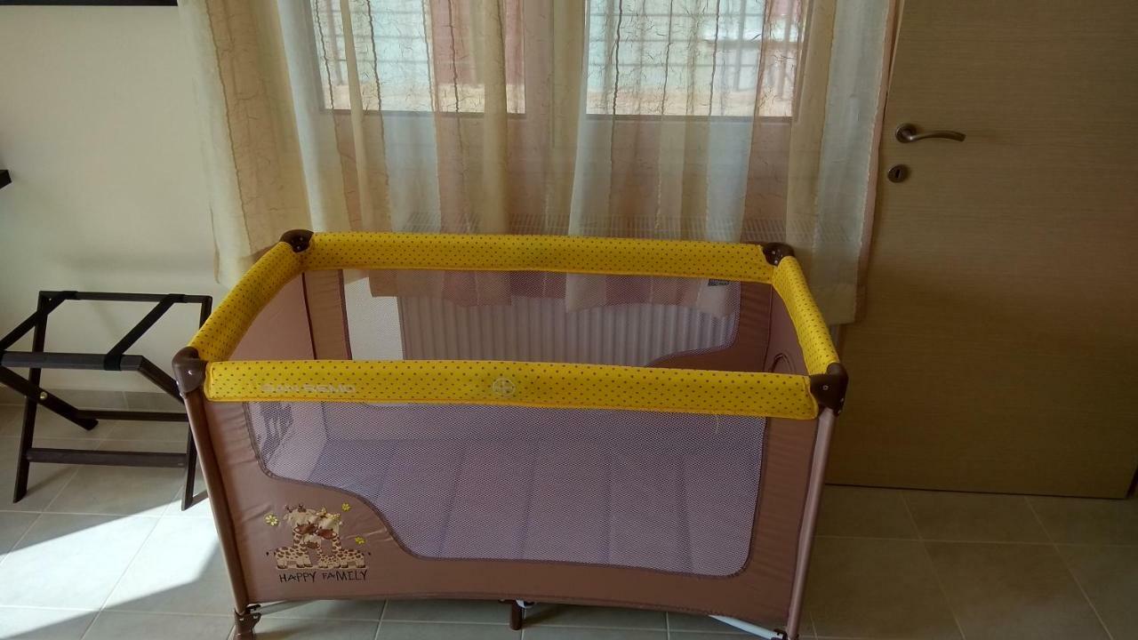 Villa Oasis Galatás 外观 照片